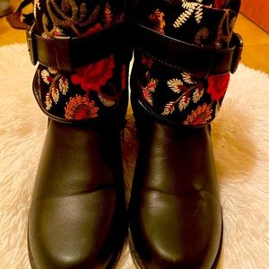 Ankle boots Casual wear or dress up